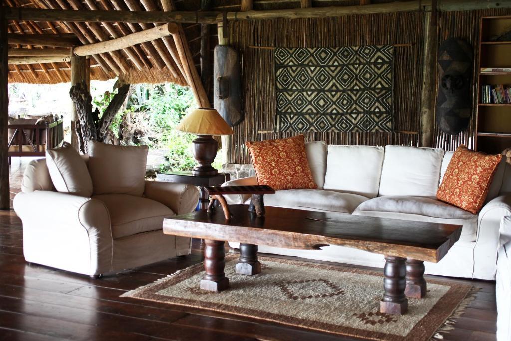 Apoka Safari Lodge Loitanit Esterno foto