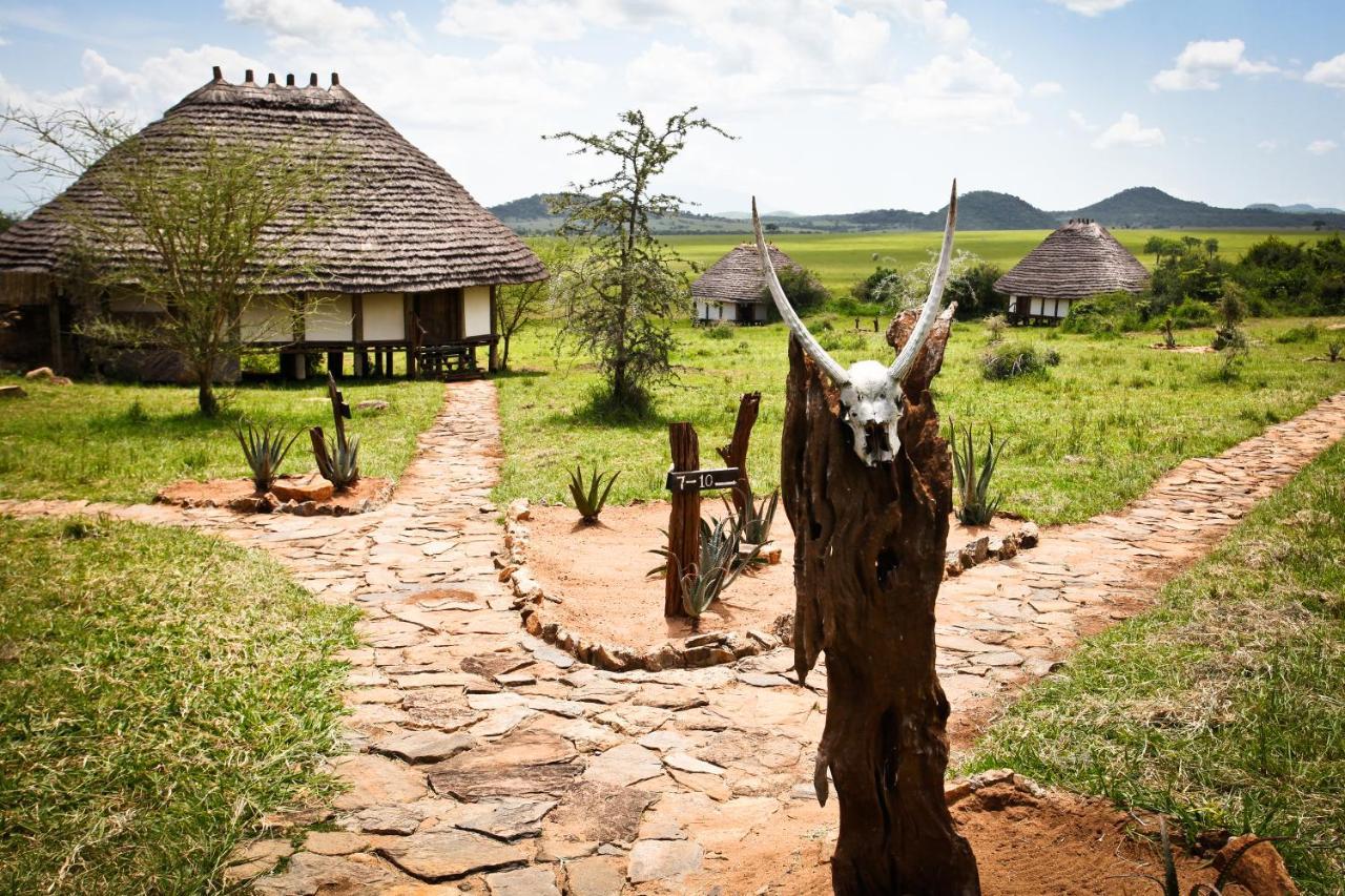 Apoka Safari Lodge Loitanit Esterno foto
